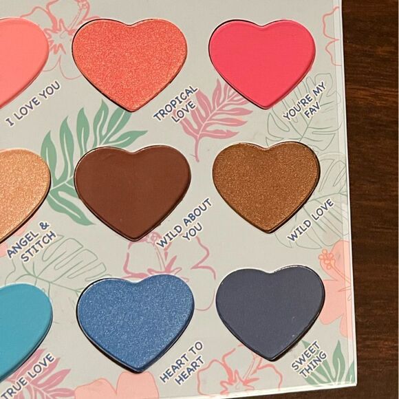 Disney Lilo and Stitch Love Eye Shadow Palette NWT - Picture 9 of 11